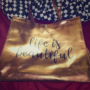 Massive life is beautiful tote